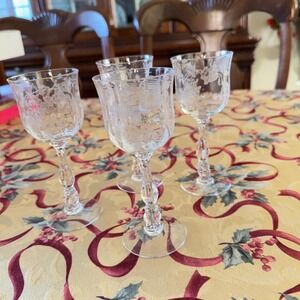 Unbranded Liqueur Glasses Set of 4 Clear Etched Floral Faceted Stem Cordials